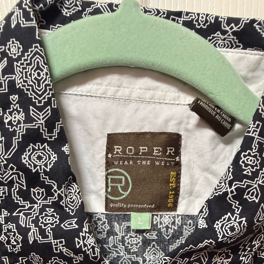 Roper Black and White Sleeveless Printed Tank - Picture 2 of 5